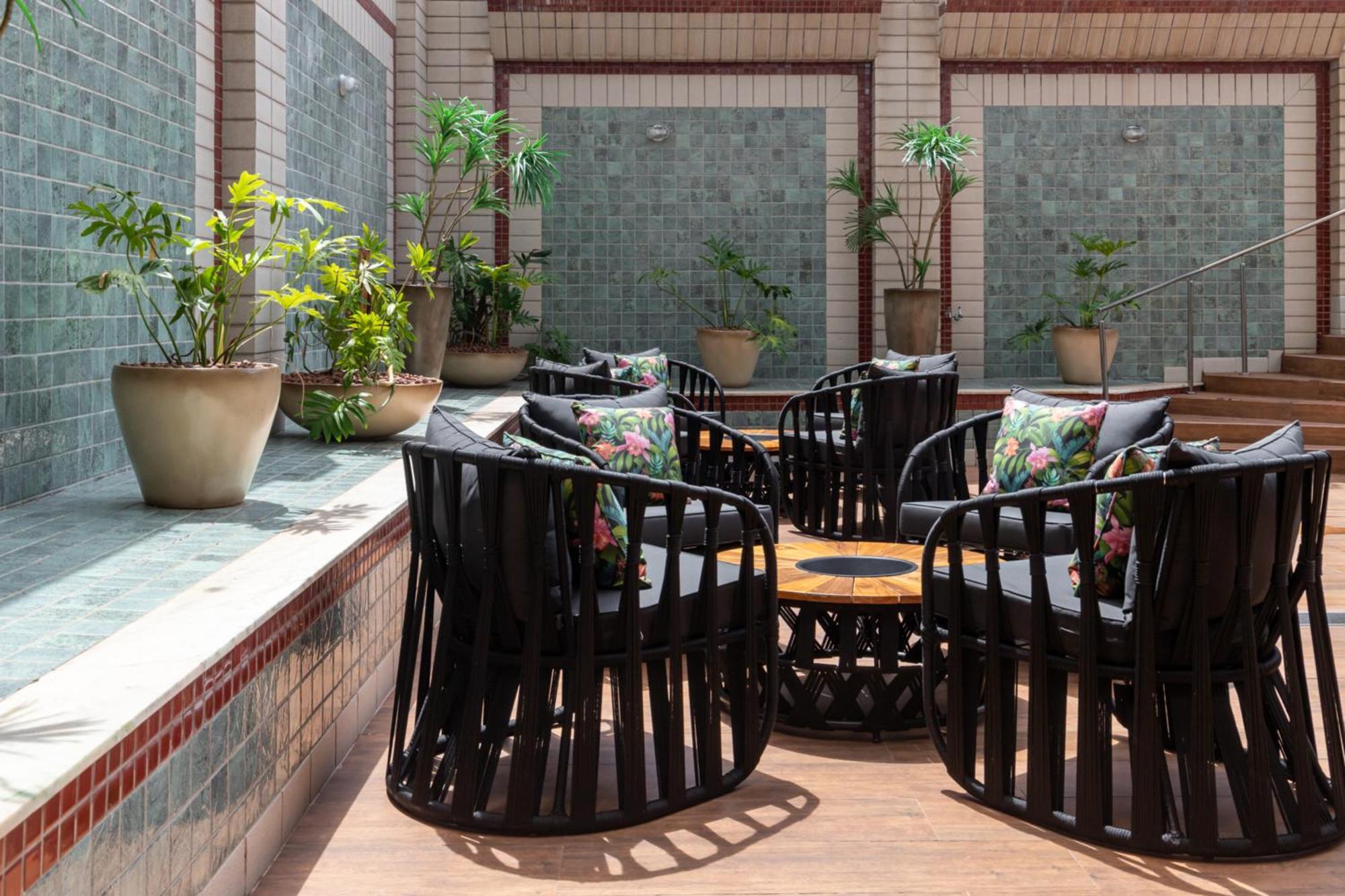 Hotel Dan Inn Uberlandia By Nacional Inn Bagian luar foto