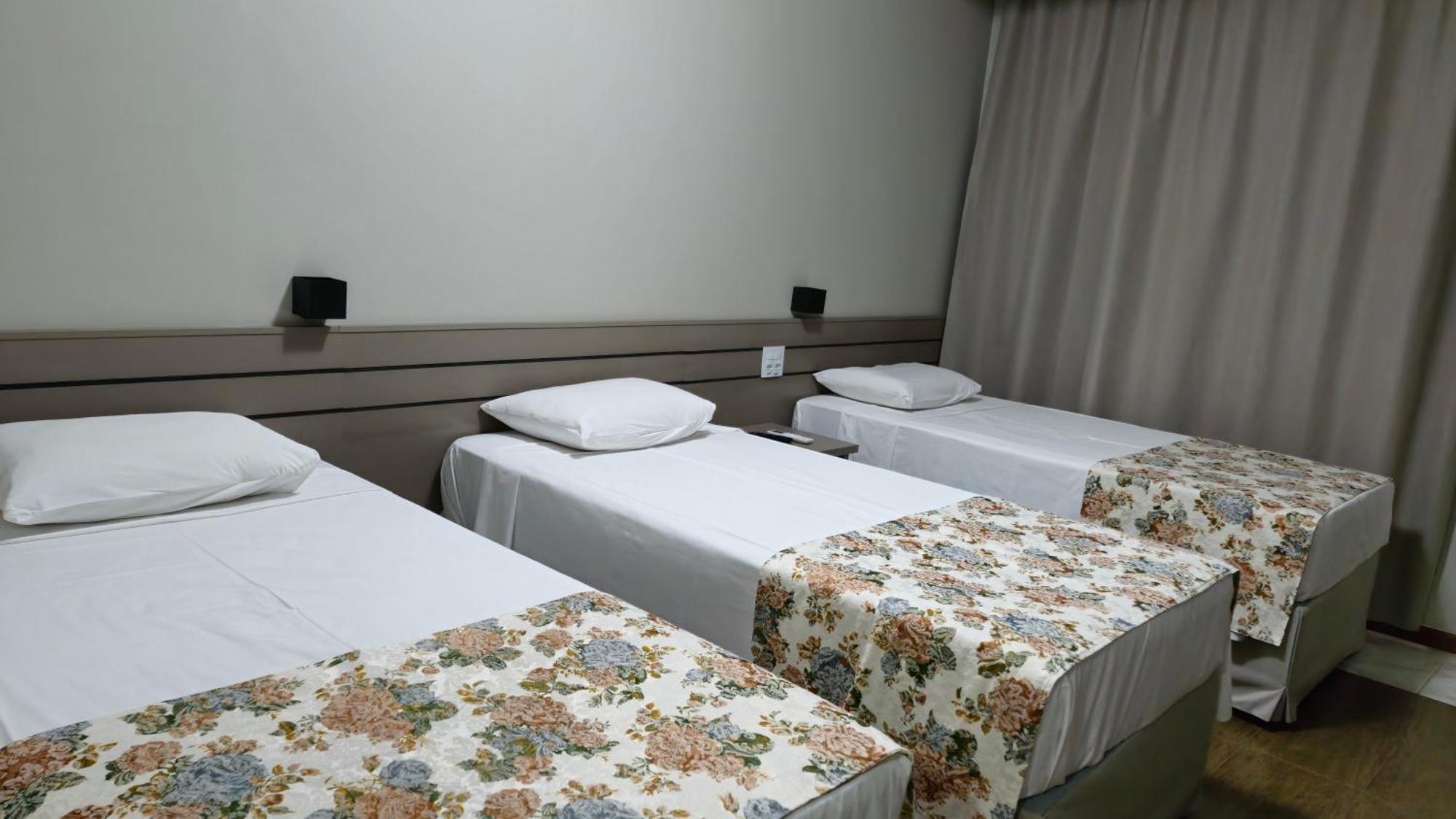 Hotel Dan Inn Uberlandia By Nacional Inn Bagian luar foto